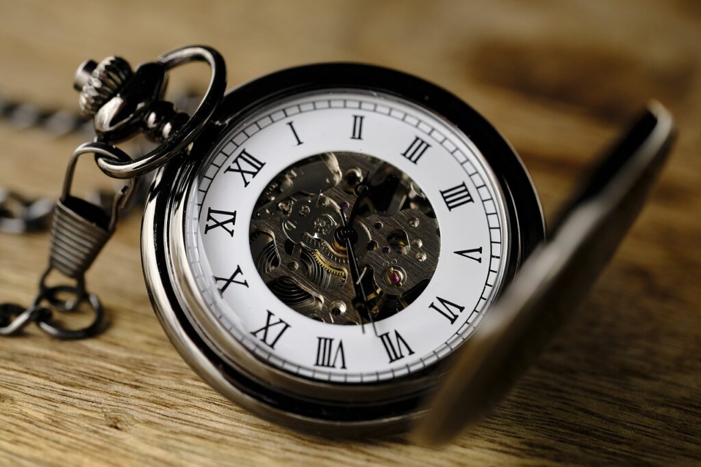 Vintage Watch Buying Guide: What To Look For